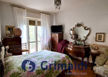 80 - Three-room apartment Salita Cacciottoli 53, Napoli (neighborhood Vomero) - photo 13