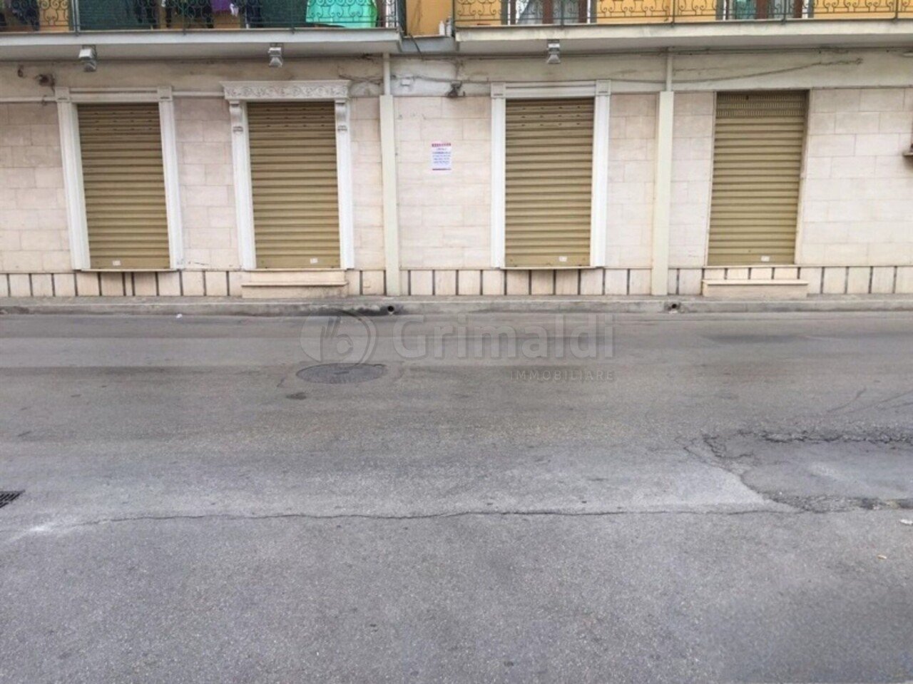 1 - Commercial Premises Giugliano in Campania - photo 1