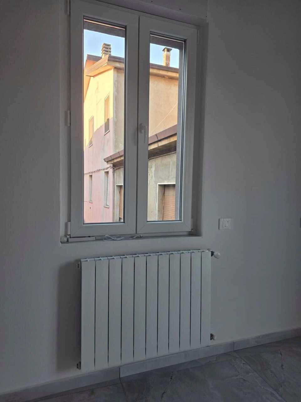 Dettagli serramento - Appartamento Via Bilegno, Borgonovo Val Tidone - foto 1