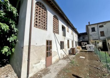 20260525_161019 - Appartamento Via Umberto Iº 80, Costa di Rovigo - foto 16