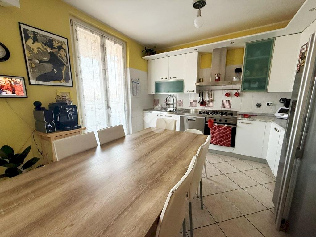 Trilocale Via Fratelli Bandiera, Peschiera Borromeo - foto 3