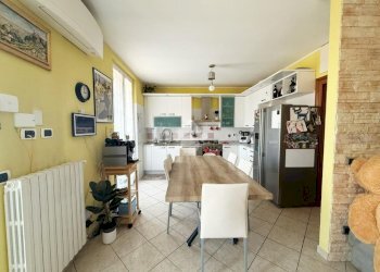 Trilocale Via Fratelli Bandiera, Peschiera Borromeo - foto 12