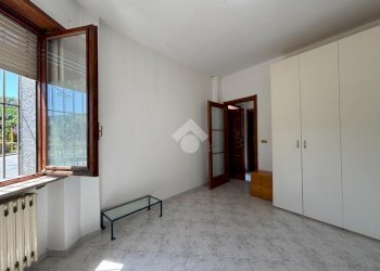 Three-room apartment Via Orti, Chivasso - photo 16