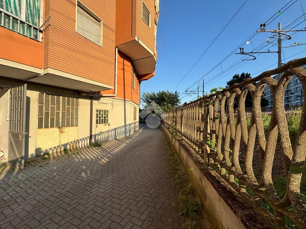 Box Via Blatta, Chivasso - photo 1