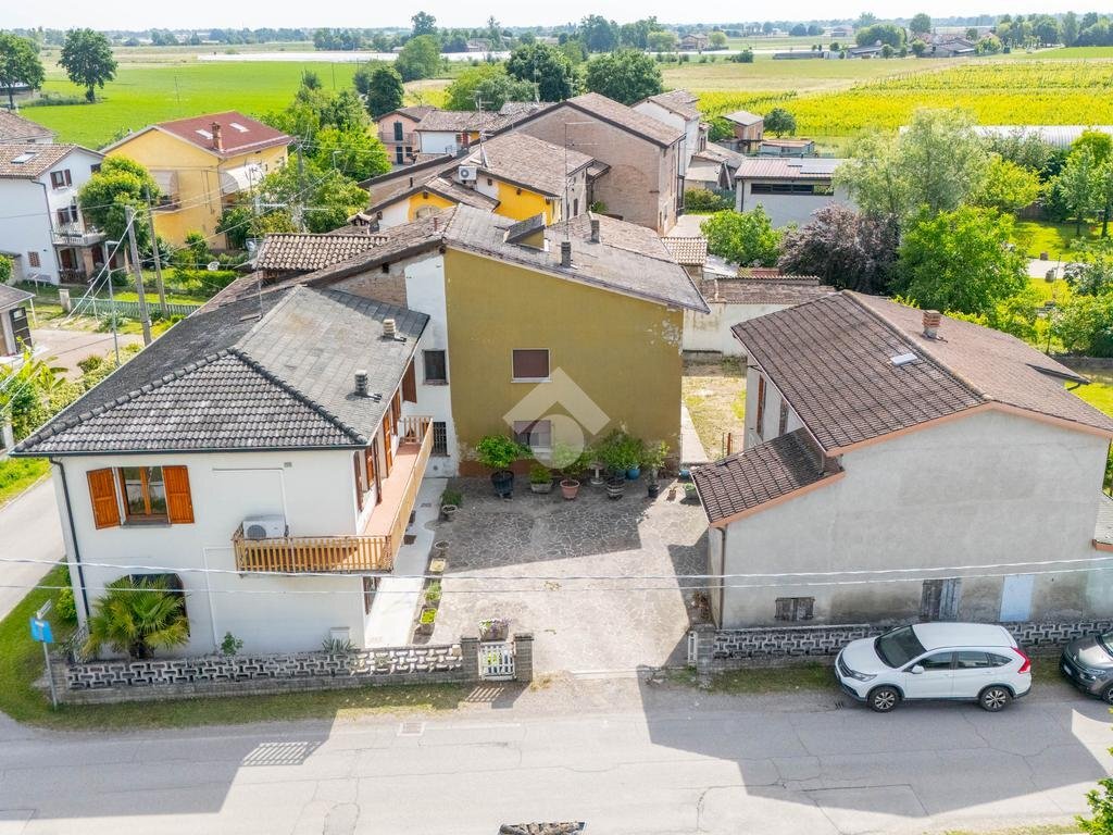 Semi-detached house via Matteotti, Campegine - photo 2