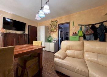 Three-room apartment Via giuseppe garibaldi, Castelletto Sopra Ticino - photo 6