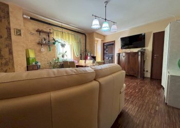 Three-room apartment Via giuseppe garibaldi, Castelletto Sopra Ticino - photo 7
