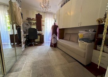 Three-room apartment Via giuseppe garibaldi, Castelletto Sopra Ticino - photo 18
