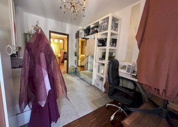 Three-room apartment Via giuseppe garibaldi, Castelletto Sopra Ticino - photo 19