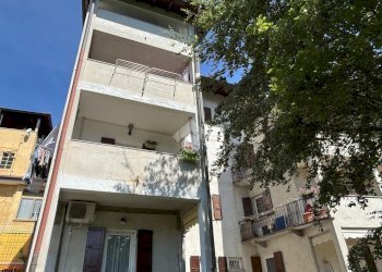 Three-room apartment Via giuseppe garibaldi, Castelletto Sopra Ticino - photo 30