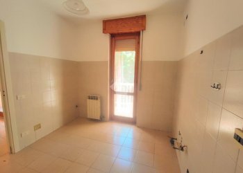 Four-room apartment Via II giugno, Volpedo - photo 12