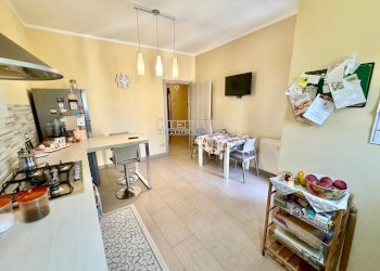 Cucina - Trilocale via Francesco Petrarca, 26, Asti - foto 10