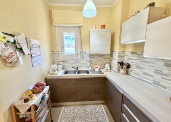 Cucina - Trilocale via Francesco Petrarca, 26, Asti - foto 12