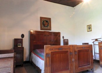 Portion of a house Calco - photo 14