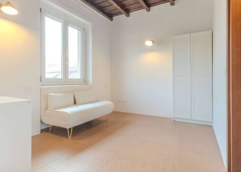One-room apartment Monza - photo 18