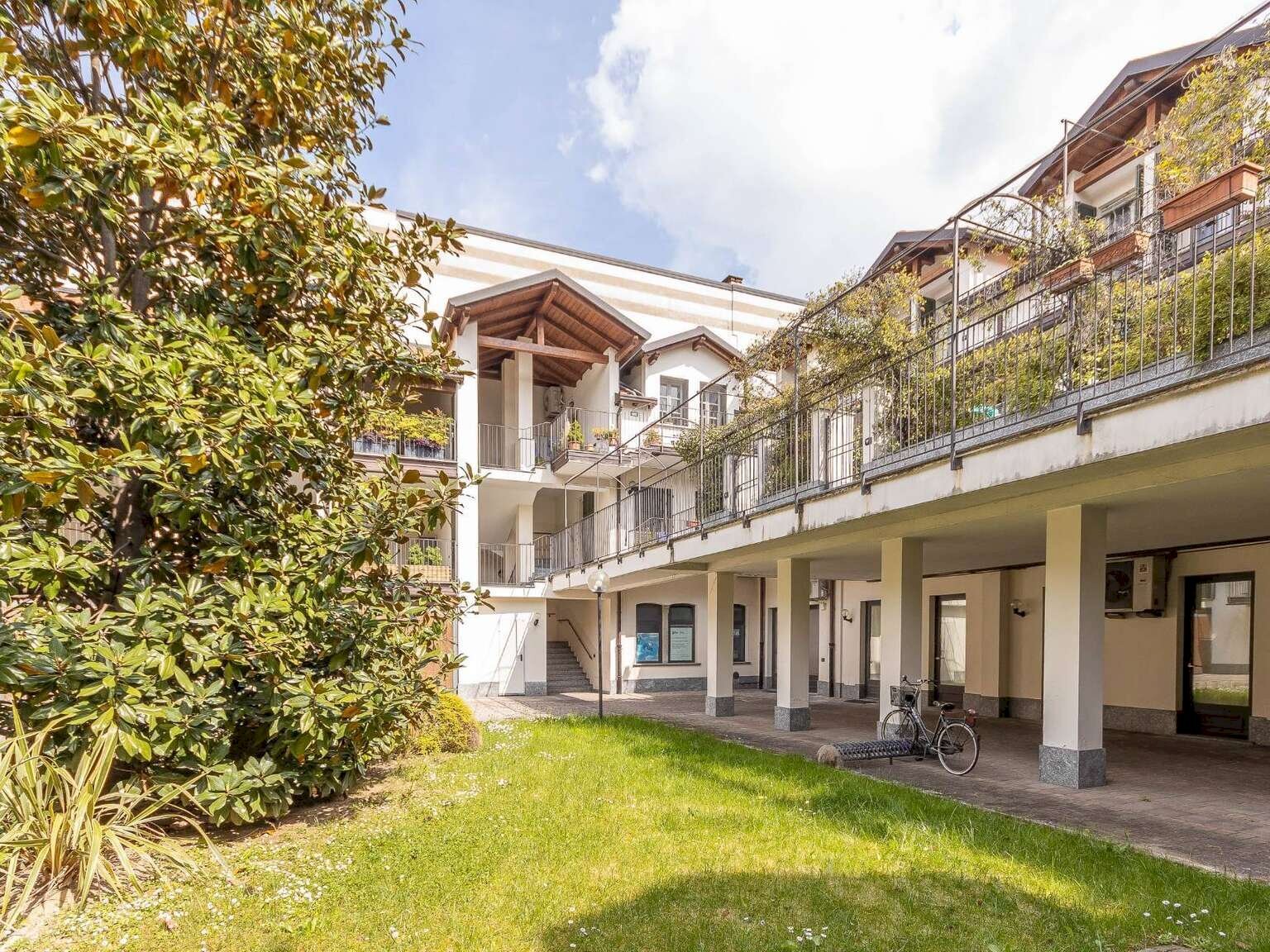 Two-room apartment Lissone - photo 1