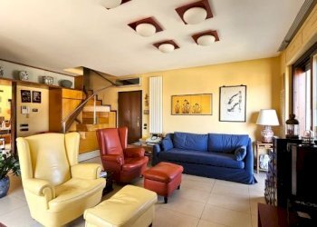 Attic Torino (neighborhood San Donato) - photo 6