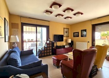 Attic Torino (neighborhood San Donato) - photo 17