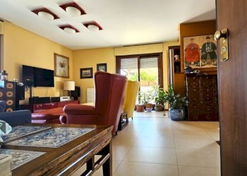 Attic Torino (neighborhood San Donato) - photo 24