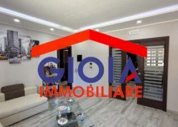 Two-room apartment Mondragone - photo 8