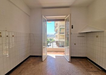 Three-room apartment Via della torrazza, Genova (neighborhood Prà) - photo 11