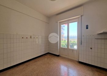 Three-room apartment Via della torrazza, Genova (neighborhood Prà) - photo 12
