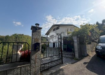 Apartment Via Valle della Quiete, San Mauro Torinese - photo 1