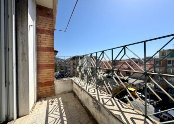 Four-room apartment Vico della chiusetta, Alassio - photo 10