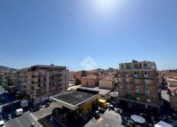 Four-room apartment Vico della chiusetta, Alassio - photo 11