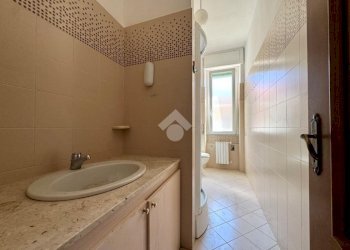 Four-room apartment Vico della chiusetta, Alassio - photo 17