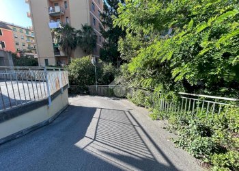 Box Via Domenico Oliva, Genova (neighborhood Sestri Ponente) - photo 11