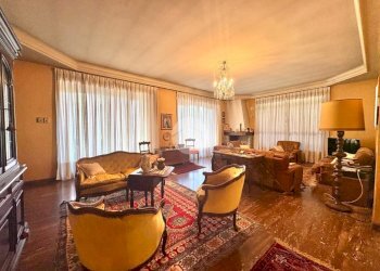 Villa Str. Barano, Villarbasse - foto 21