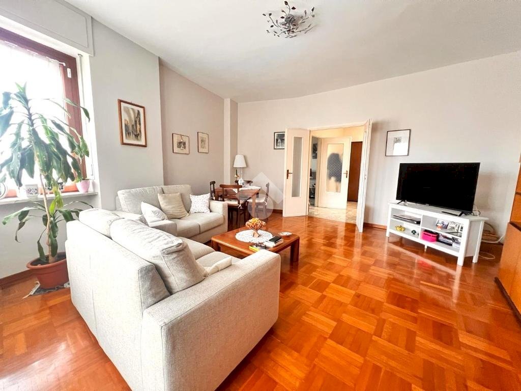 Four-room apartment Via Donizetti, Castiglione Torinese - photo 1