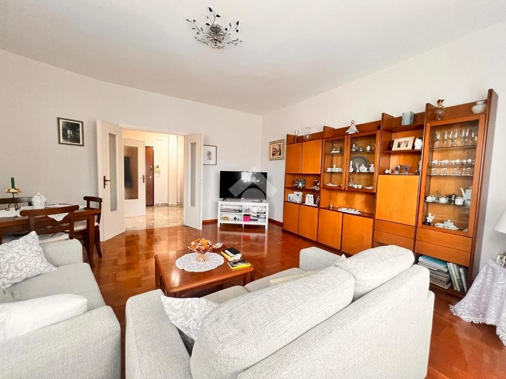 Four-room apartment Via Donizetti, Castiglione Torinese - photo 3
