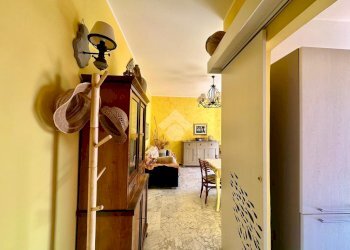 Four-room apartment Via Paolo Cappa, Finale Ligure - photo 4