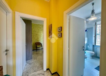 Four-room apartment Via Paolo Cappa, Finale Ligure - photo 14