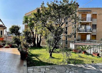 Four-room apartment Via Paolo Cappa, Finale Ligure - photo 23