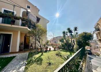 Four-room apartment Via Paolo Cappa, Finale Ligure - photo 28