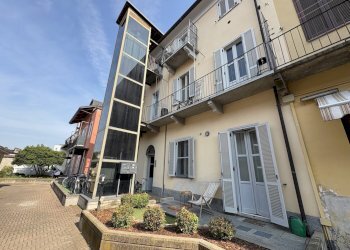 One-room apartment Carignano - photo 4