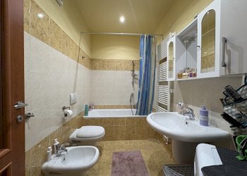One-room apartment Carignano - photo 17