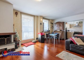Attic Via Trottechien 55, 55, Aosta - photo 6