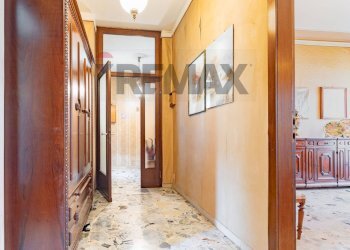 Hall / corridoio - Semi-detached house via magenta
25, Nerviano - photo 17