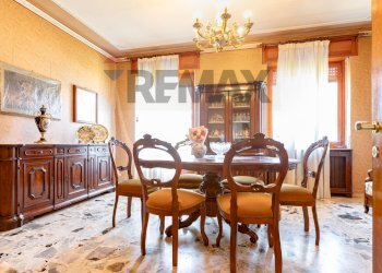 Sala da pranzo - Semi-detached house via magenta
25, Nerviano - photo 18