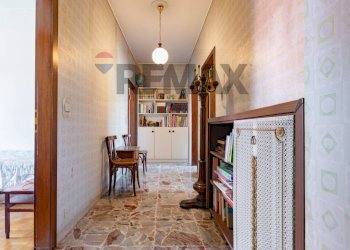 Hall / corridoio - Semi-detached house via magenta
25, Nerviano - photo 35
