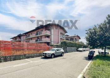 Edificio all\'aperto - Two-room apartment Via Marengoni
 
21, Trezzano Rosa - photo 22
