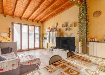 Sala da pranzo - Two-room apartment via Carabelli
22, Lainate - photo 1