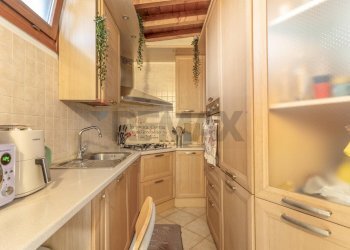 Cucina - Two-room apartment via Carabelli
22, Lainate - photo 9
