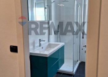 Bagno - Three-room apartment Via Ponchielli
 
39, Monza - photo 18