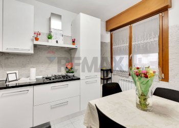 Cucina - Trilocale Via Pio la Torre
 
2, Pioltello - foto 5