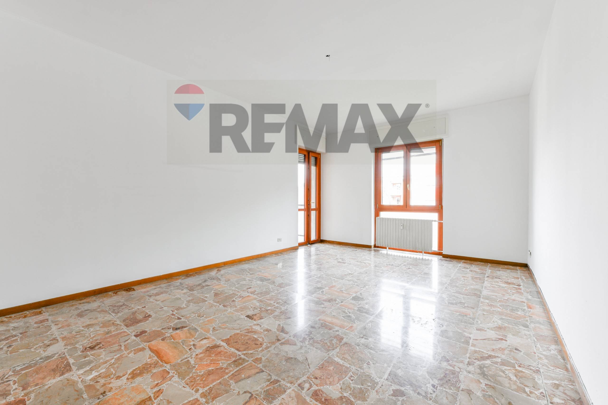 Stanza vuota - Trilocale Via Ambrogio Villa
8, Vedano al Lambro - foto 3